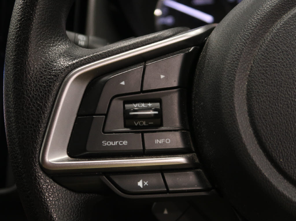 スバル インプレッサスポーツ10枚目