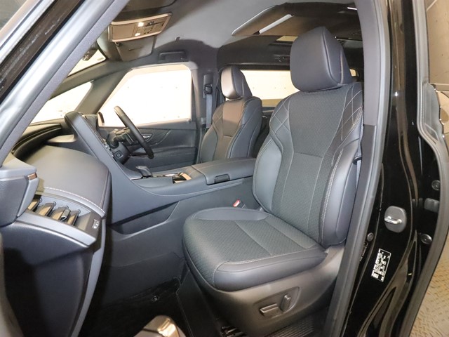 トヨタ ヴェルファイアハイブリッド9枚目