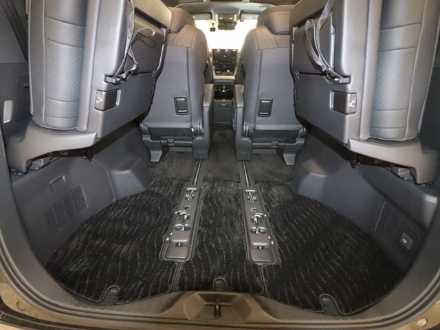 トヨタ ヴェルファイアハイブリッド14枚目