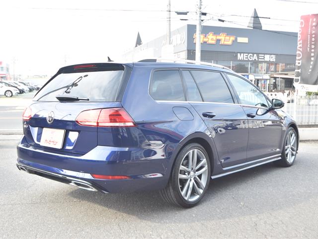 VWゴルフヴァリアント1枚目