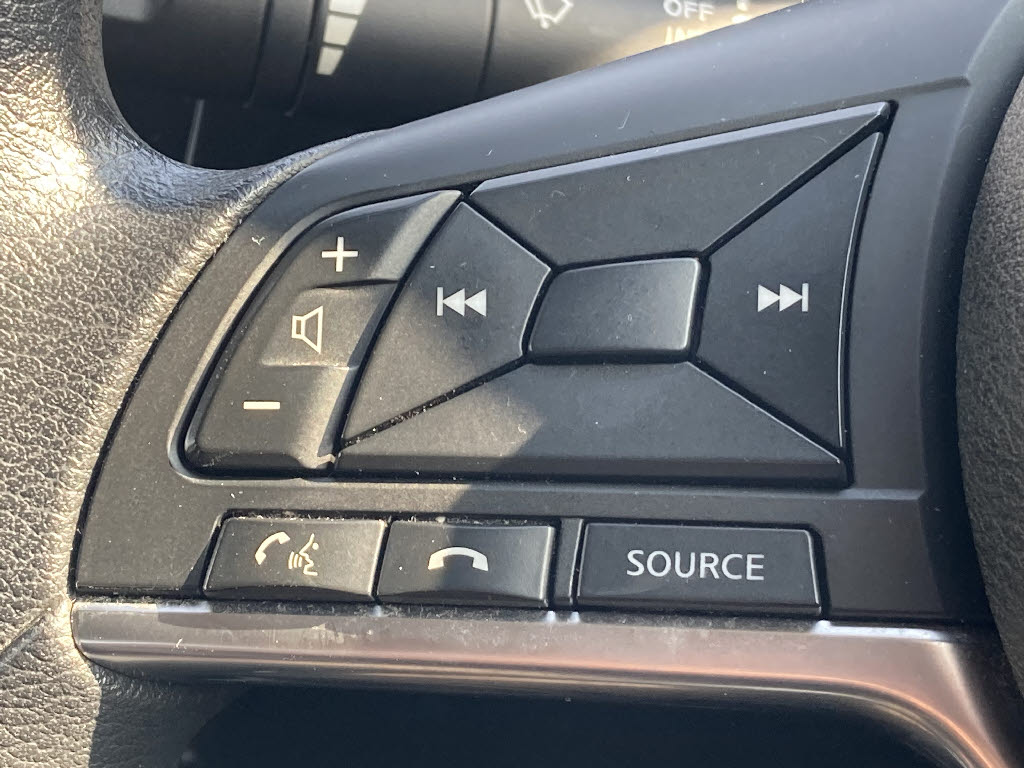 ニッサン ノート15枚目