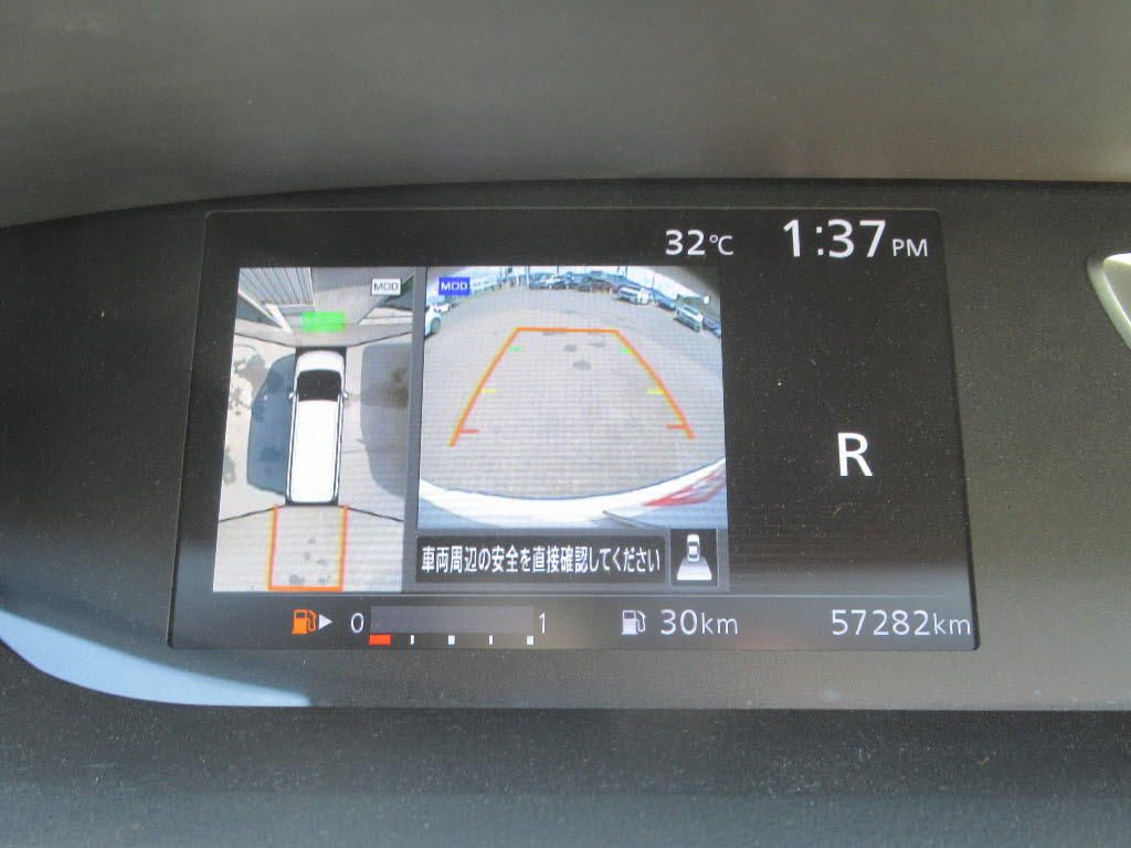 ニッサン セレナ3枚目