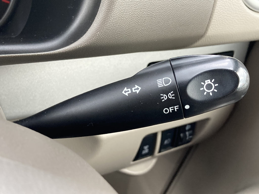 ニッサン NV100クリッパーリオ9枚目