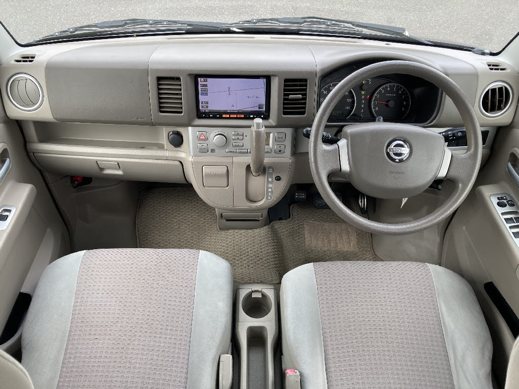 ニッサン NV100クリッパーリオ2枚目