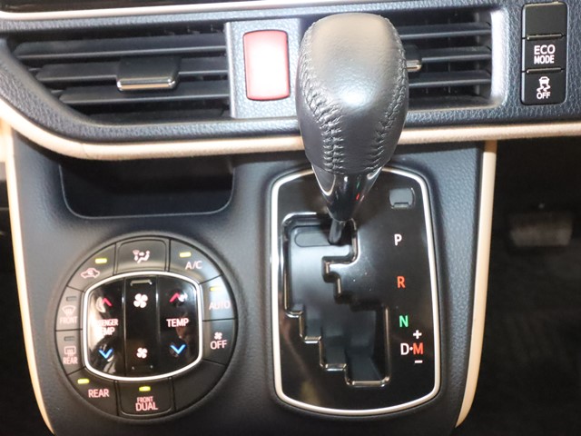 トヨタ ノア18枚目