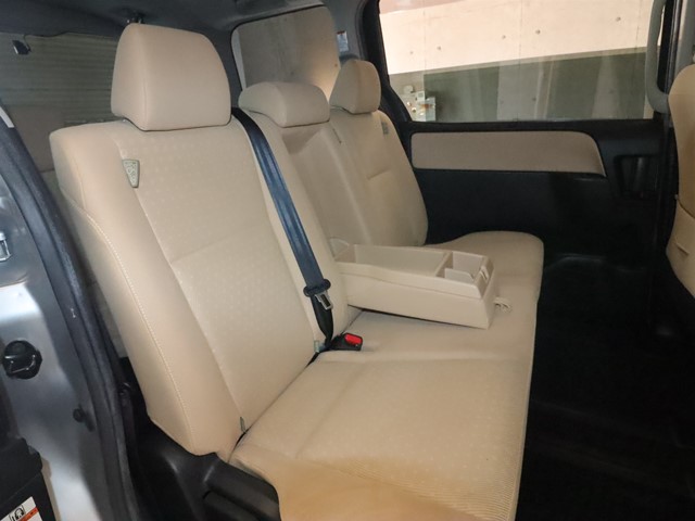 トヨタ ノア4枚目