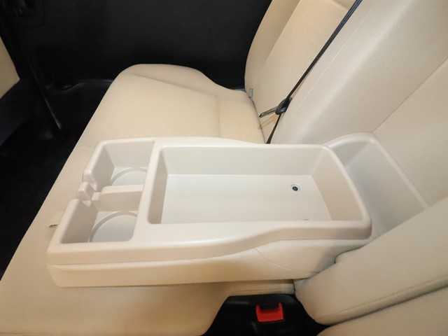 トヨタ ノア8枚目