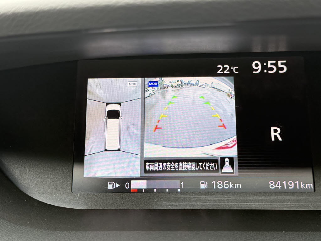 ニッサン セレナ3枚目