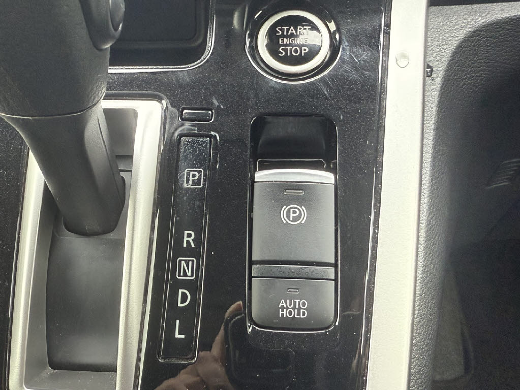 ニッサン セレナ5枚目