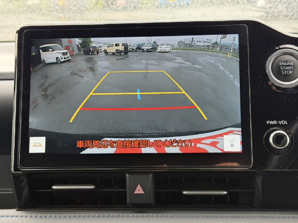 トヨタ ヴォクシー3枚目