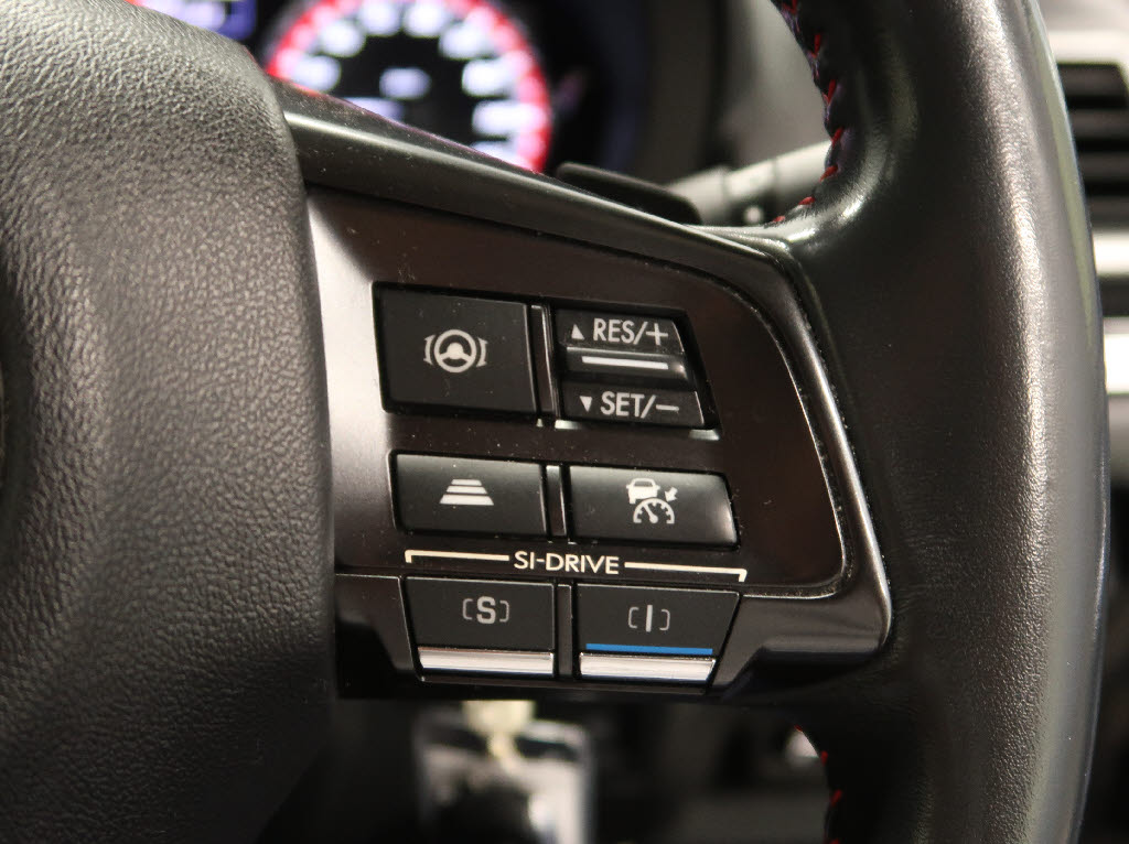 スバル レヴォーグ16枚目