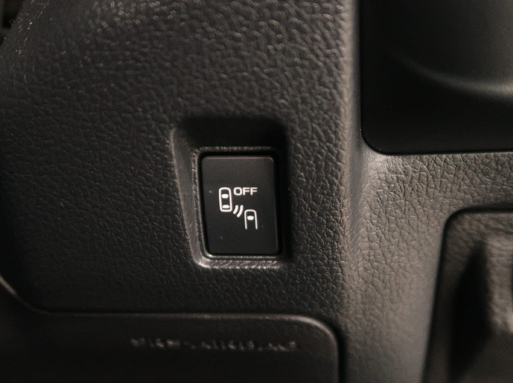 スバル レヴォーグ19枚目