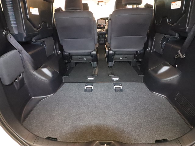 トヨタ ヴォクシー11枚目