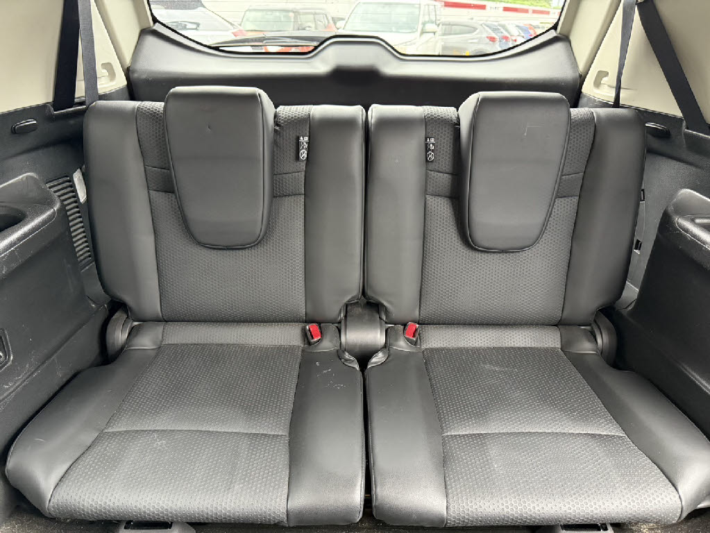 ニッサン エクストレイル10枚目