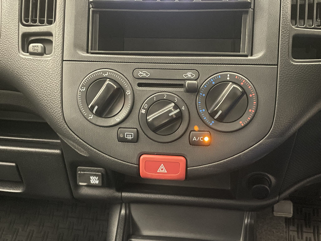 ニッサン NV150AD18枚目