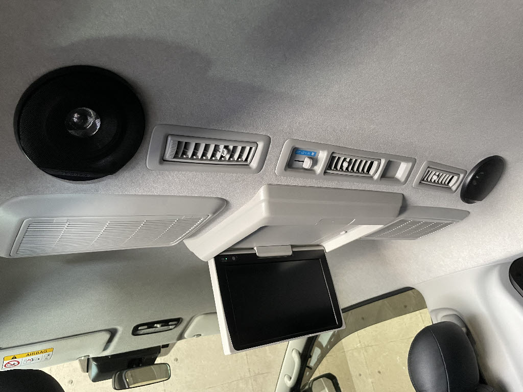 トヨタ ハイエース19枚目