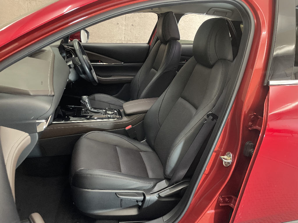 マツダ CX-305枚目