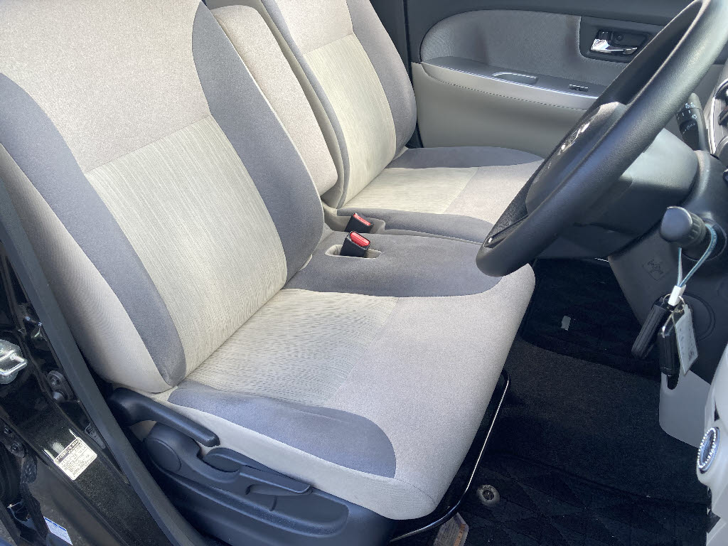 ダイハツ キャスト13枚目