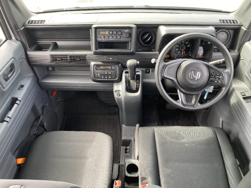 ホンダ N-VAN2枚目