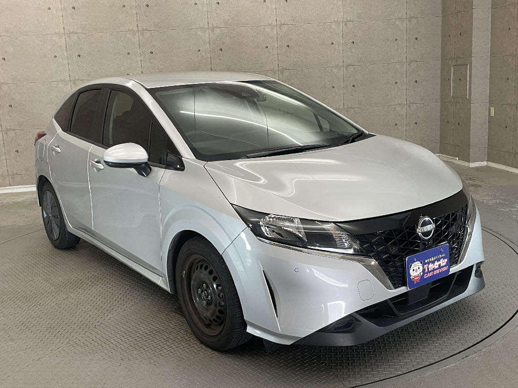 ニッサン ノート9枚目