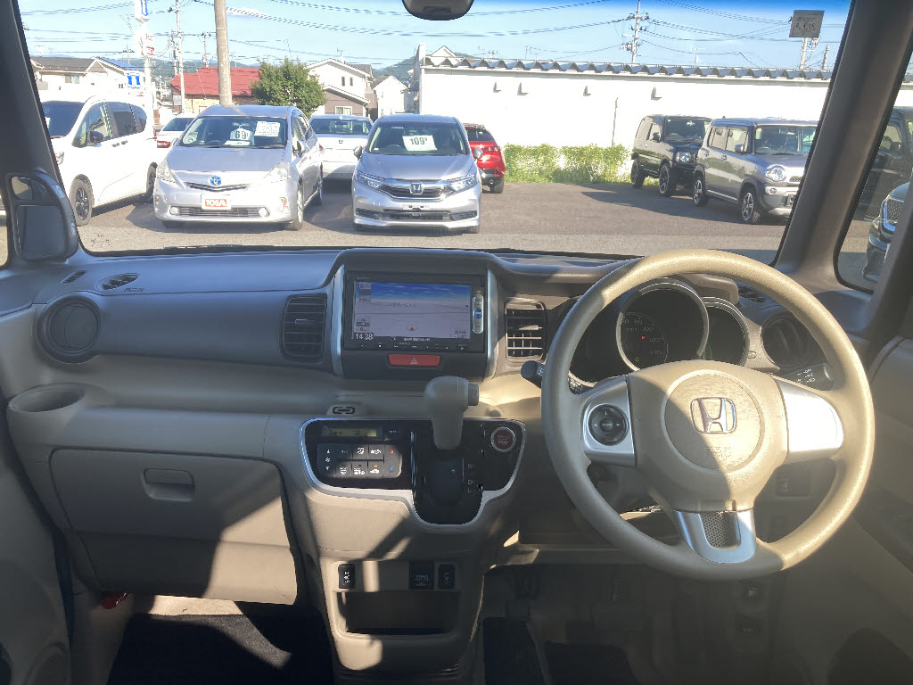 ホンダ N BOX2枚目