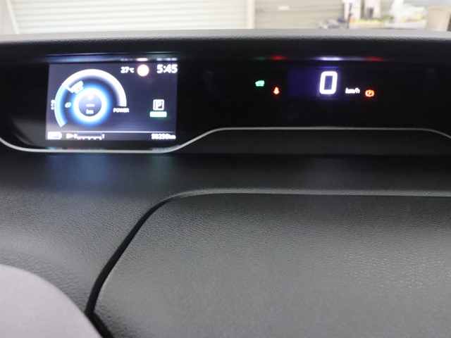ニッサン セレナＨＶ12枚目