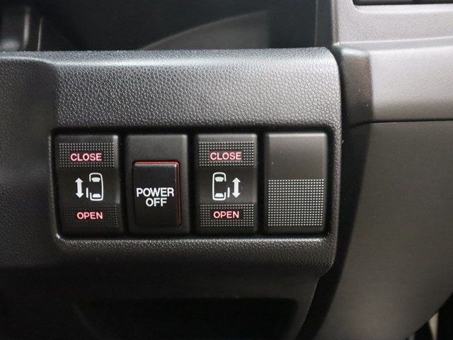 マツダ プレマシー19枚目