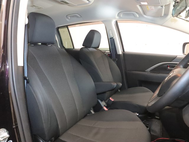 マツダ プレマシー3枚目