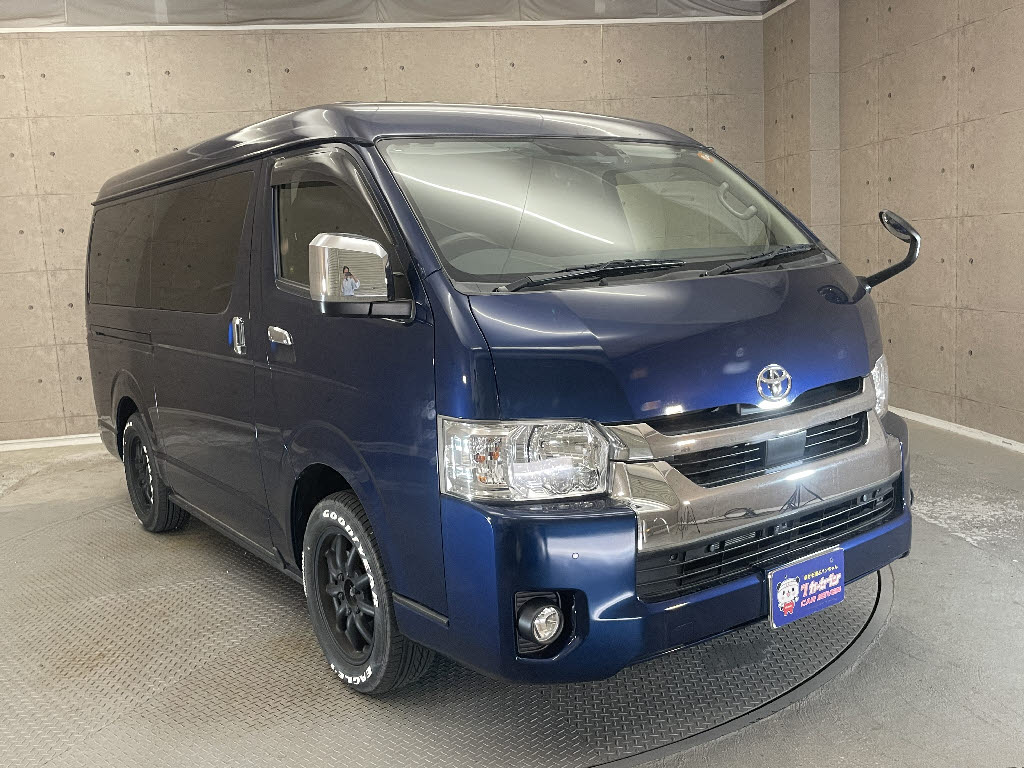 トヨタ ハイエース9枚目