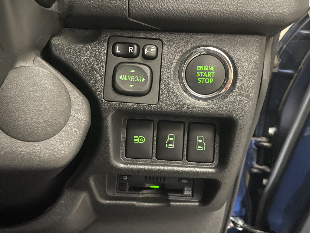 トヨタ ハイエース19枚目