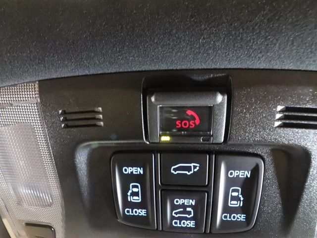 トヨタ ヴェルファイア4枚目