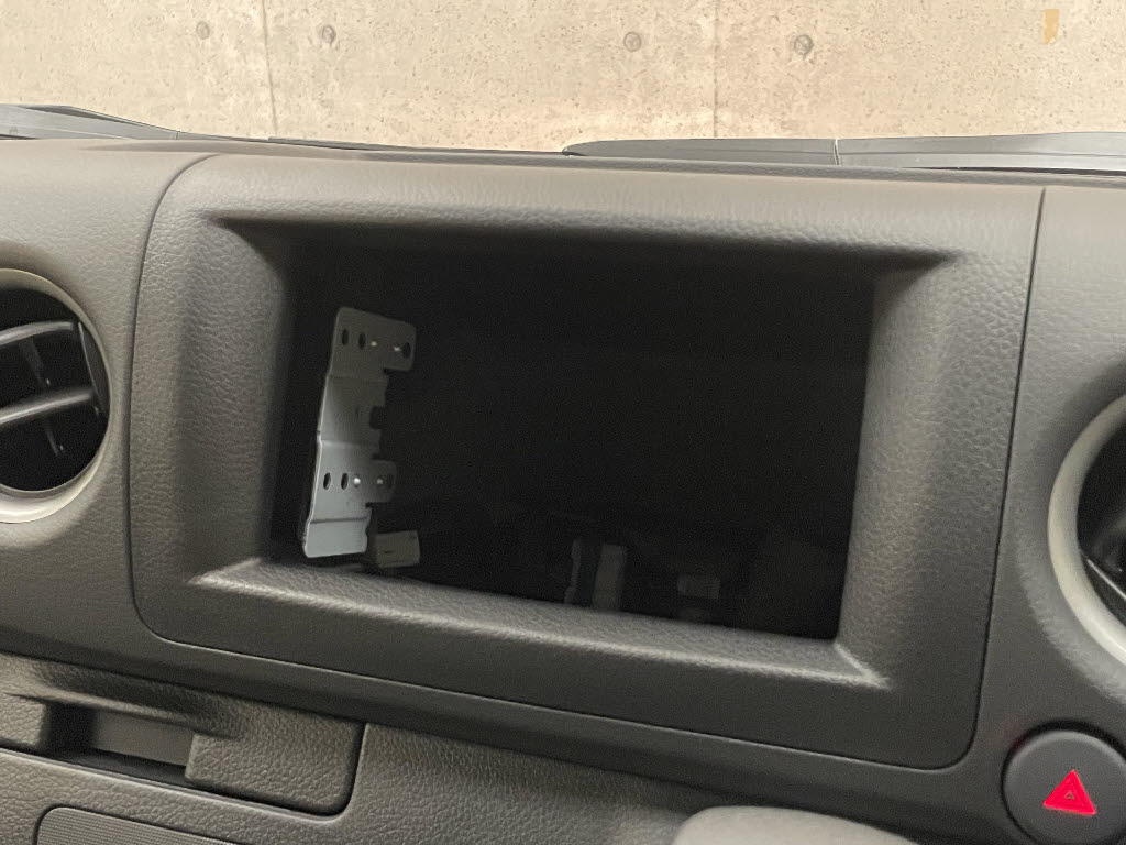 ニッサン キャラバンV14枚目