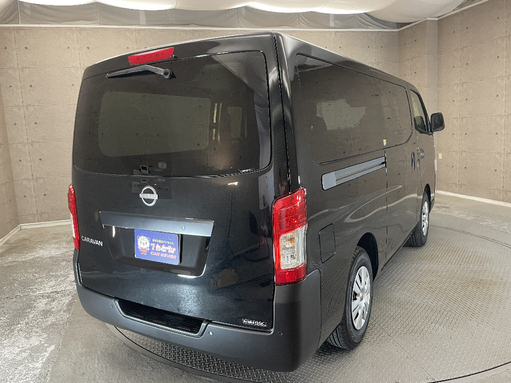 ニッサン キャラバンV1枚目