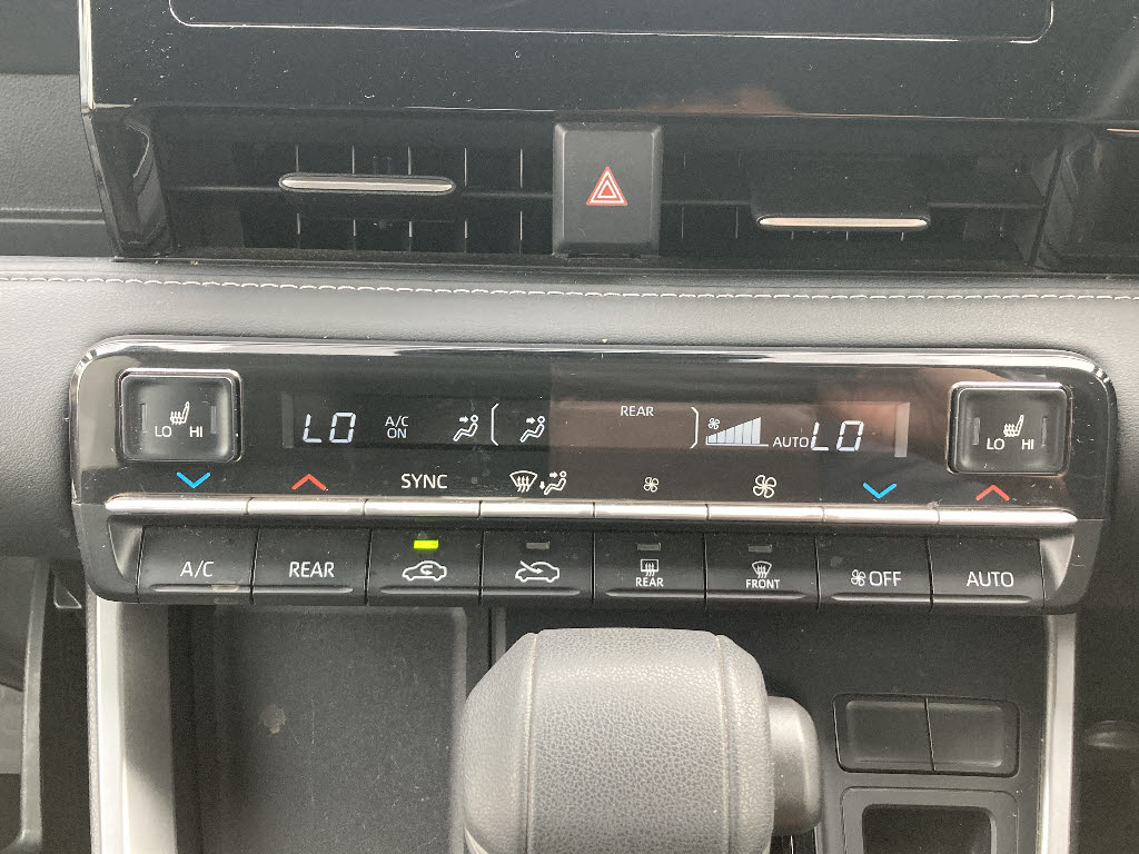 トヨタ ノア7枚目