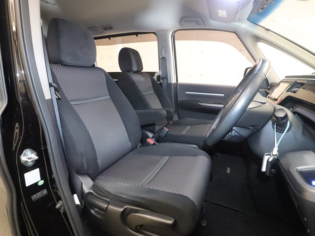 ホンダ ステップワゴン3枚目