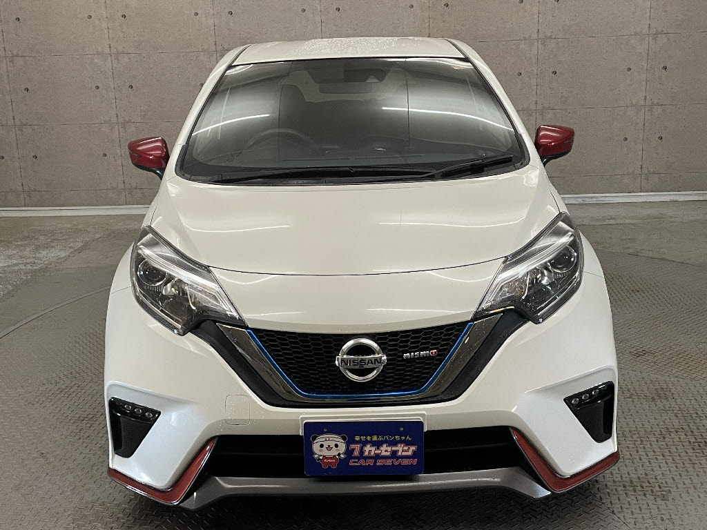 ニッサン ノート9枚目