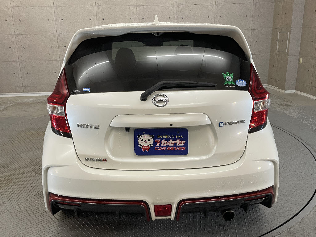 ニッサン ノート11枚目