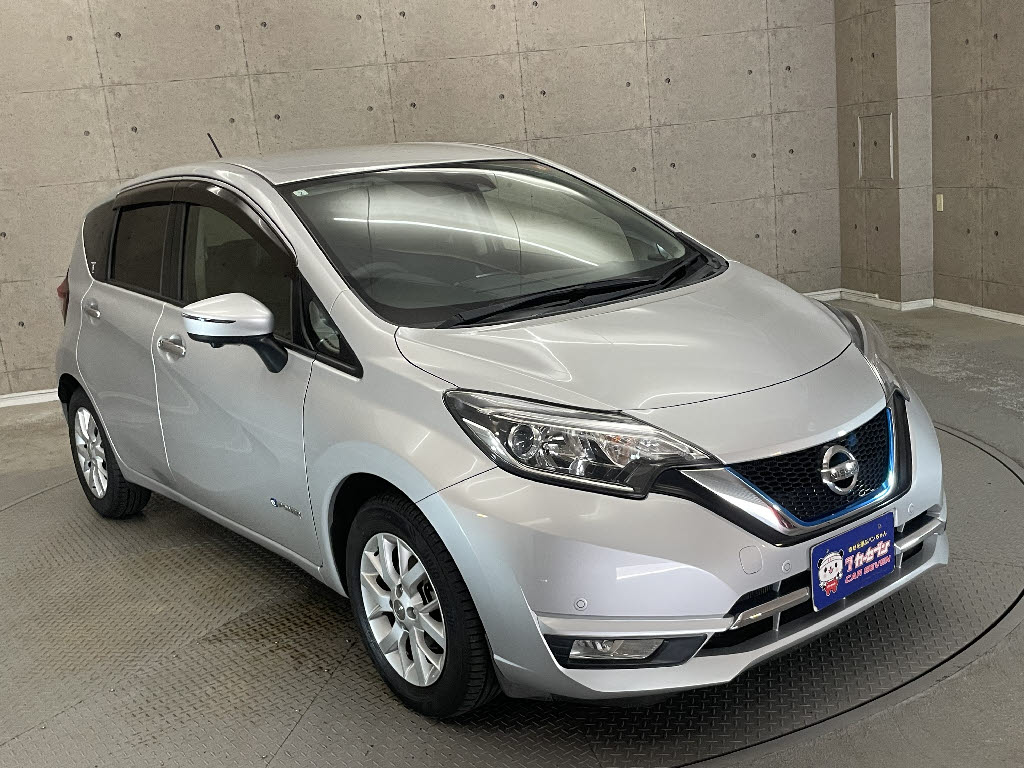 ニッサン ノート9枚目