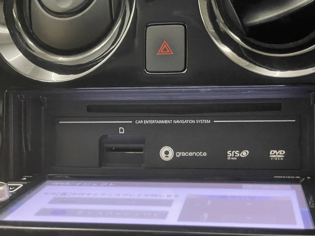 ニッサン ノート16枚目