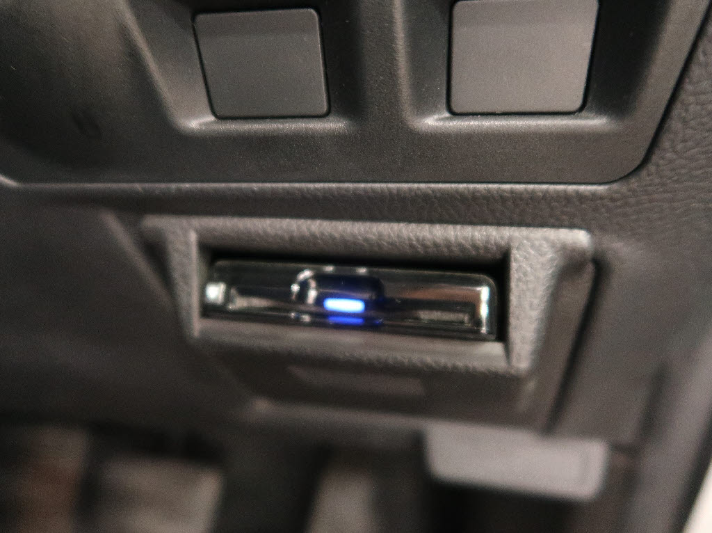 スバル フォレスター14枚目