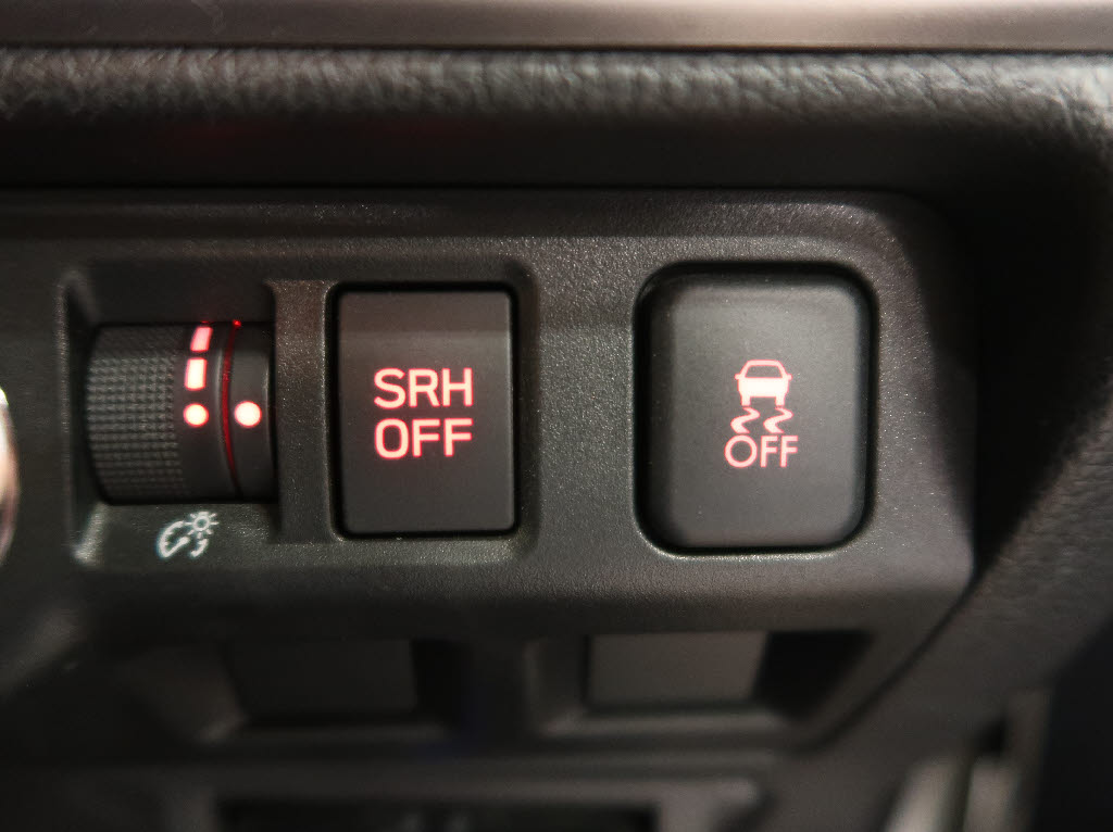 スバル フォレスター16枚目