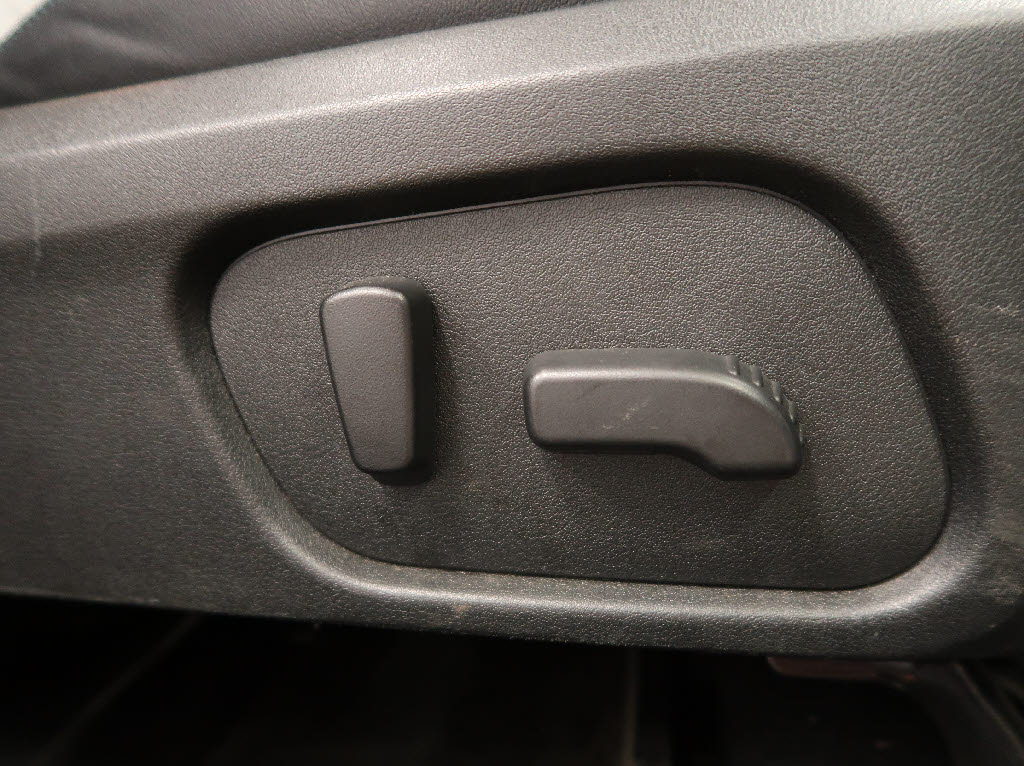 スバル フォレスター17枚目