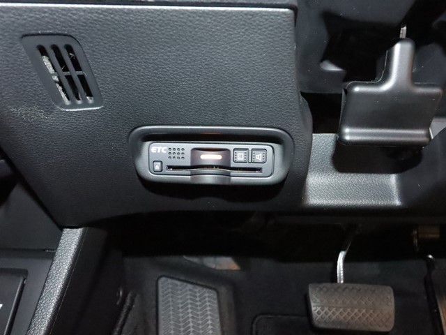 ホンダ ヴェゼルHV14枚目