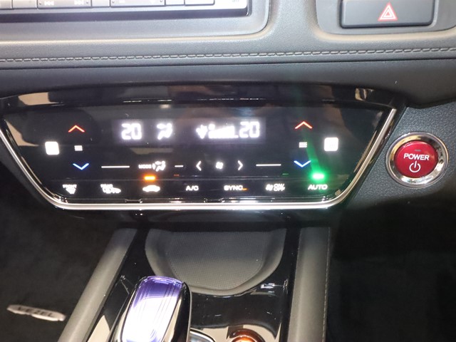 ホンダ ヴェゼルHV19枚目