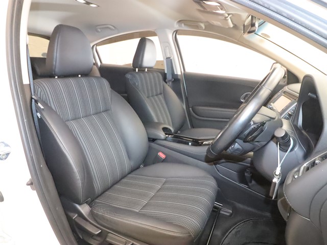 ホンダ ヴェゼルHV3枚目