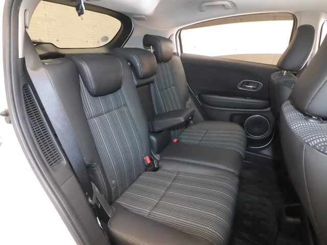 ホンダ ヴェゼルHV4枚目