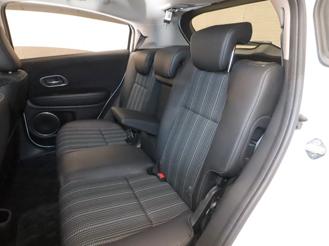 ホンダ ヴェゼルHV6枚目