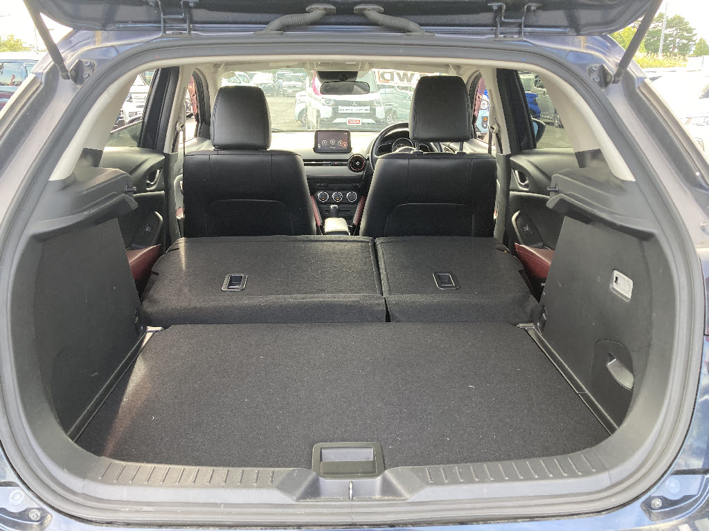 マツダ CX-317枚目