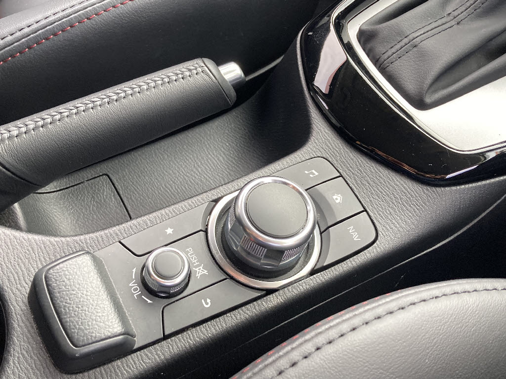 マツダ CX-38枚目