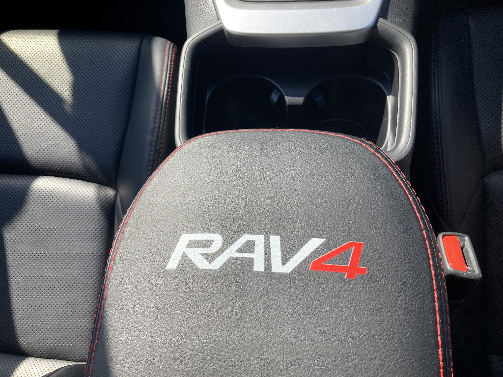 トヨタ RAV-411枚目